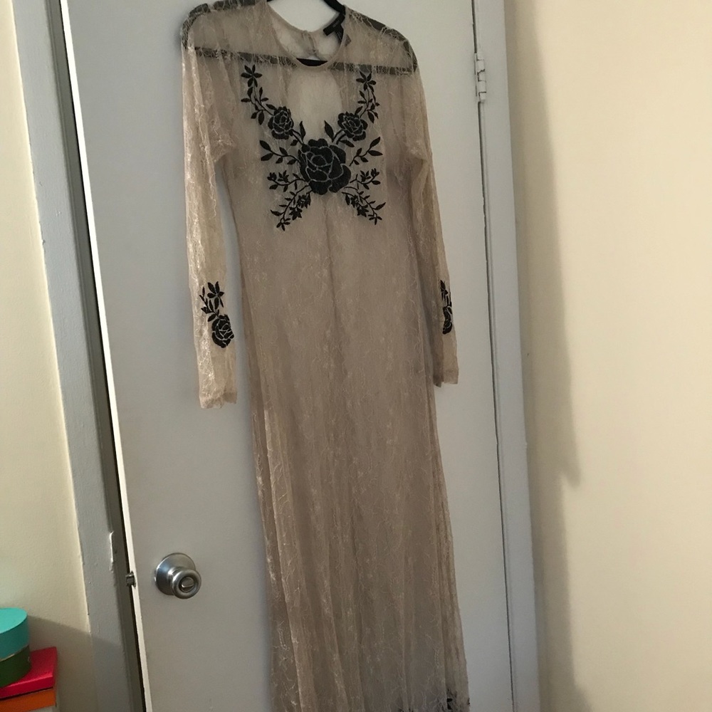 White lavender lace maxi dress with embroidery